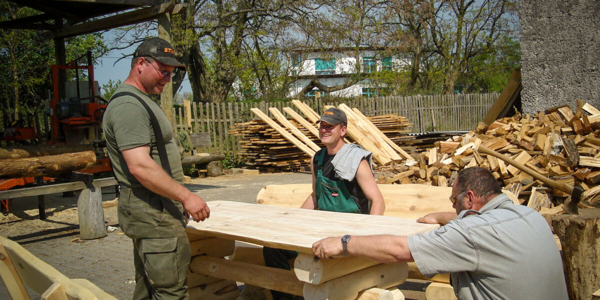 Holzverarbeitung Holzwerkstatt